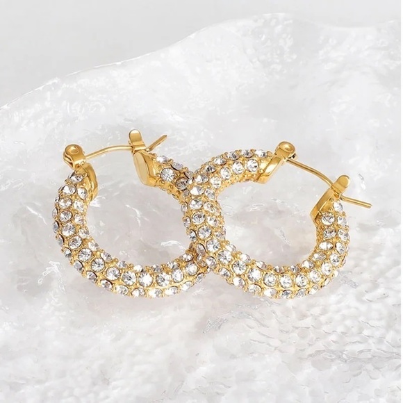 18K Gold Plated Cubic Zirconia Sparkling Hoop Earrings - Picture 3 of 8